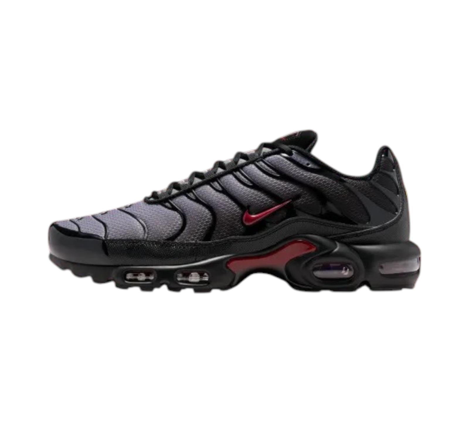 NIKE AIR MAX PLUS BLACK PENCIL POINT TEAM CRIMSON