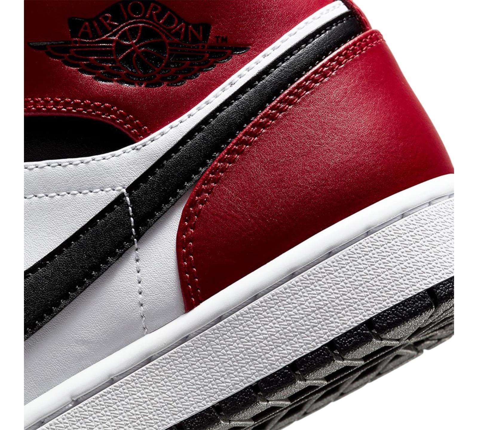 JORDAN 1 MID CHICAGO TOE