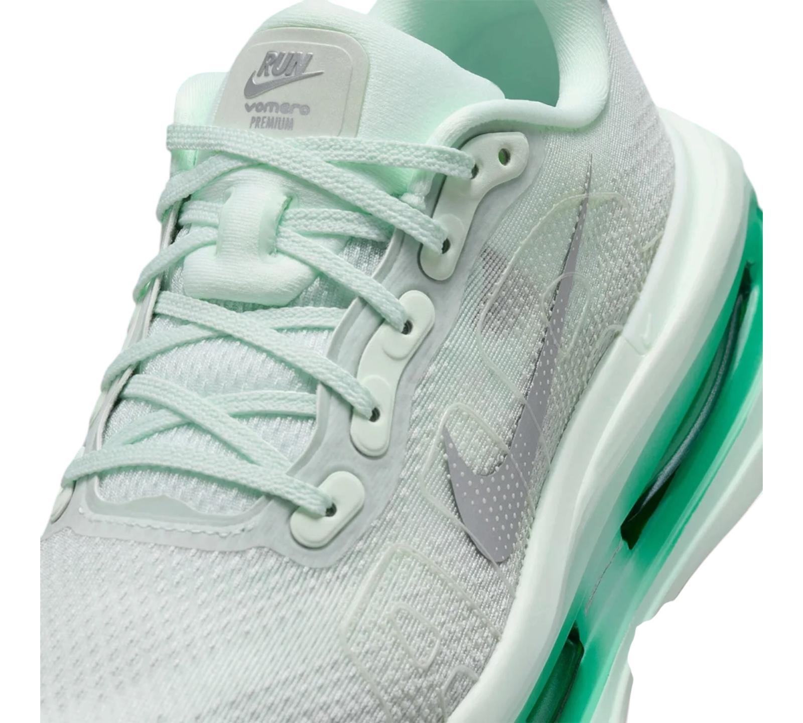 NIKE VOMERO PREMIUM BARELY GREEN