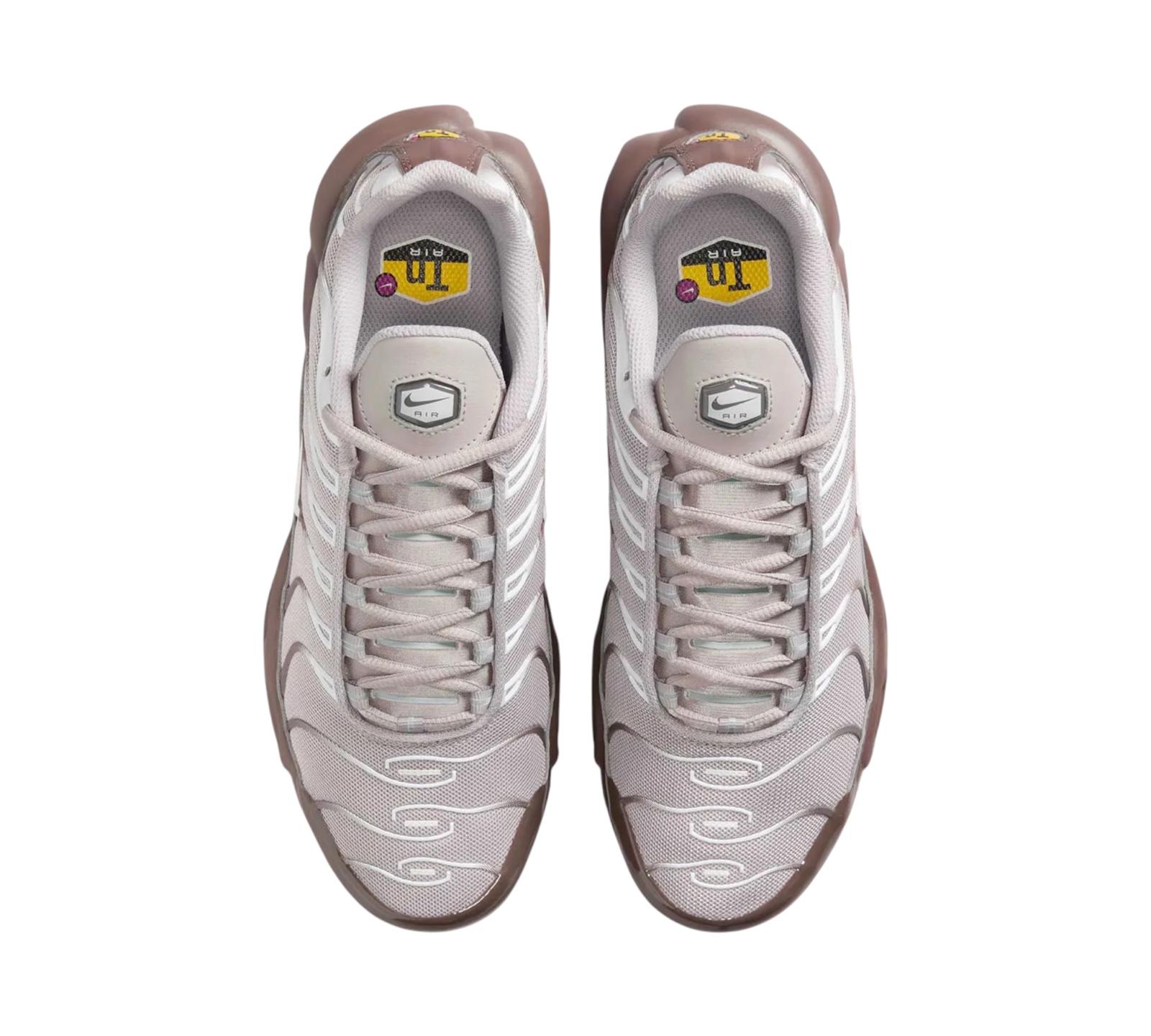 NIKE AIR MAX PLUS IRONSTONE
