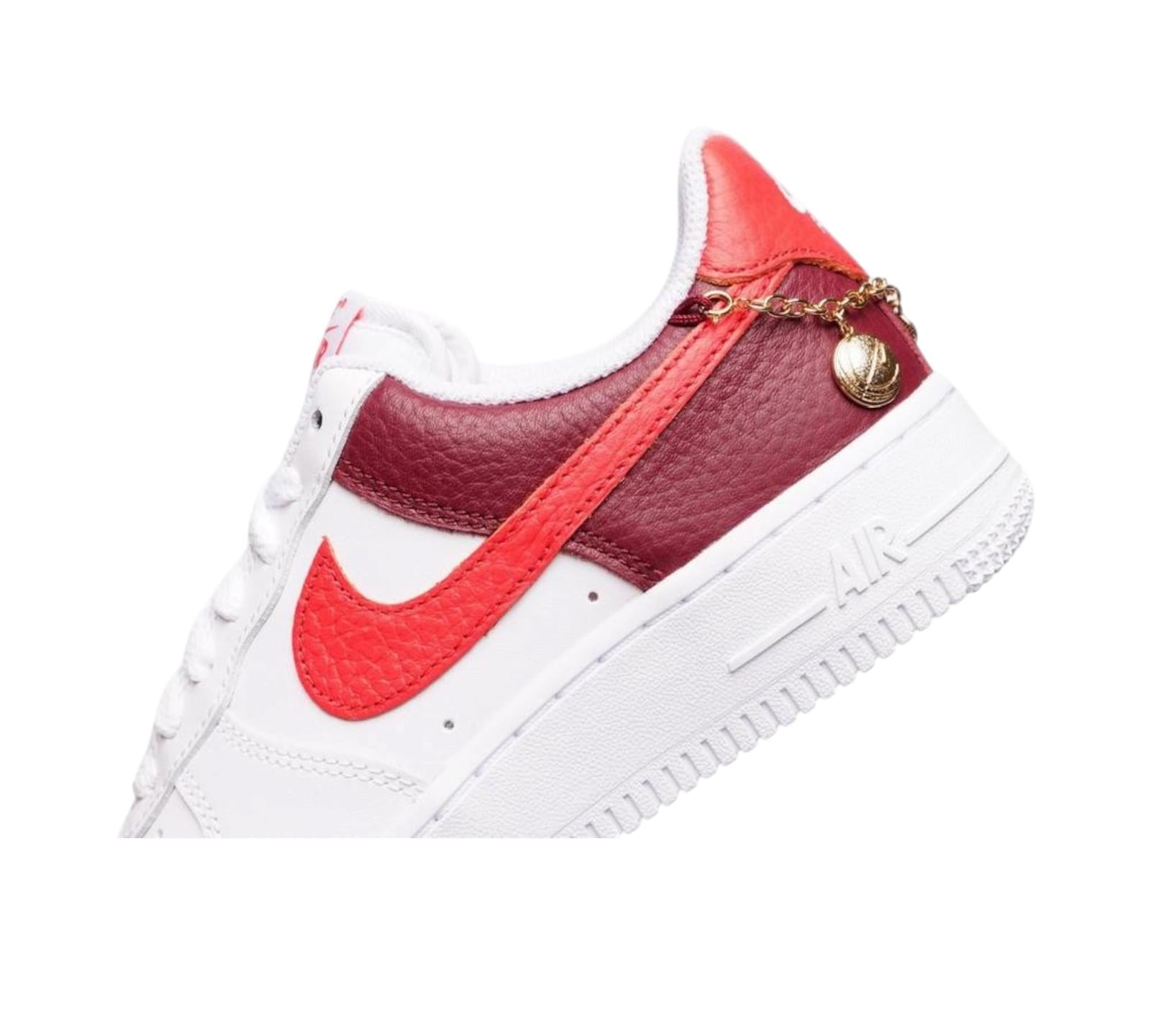 NIKE AIR FORCE 1 LOW '07 WHITE LIGHT CRIMSON GOLD CHARM BRACELET