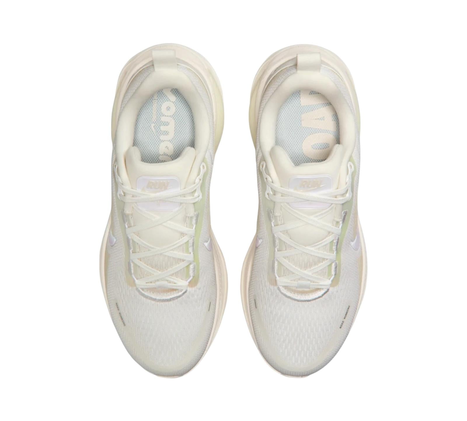 NIKE VOMERO 18 WHITE CHALK SEA GLASS