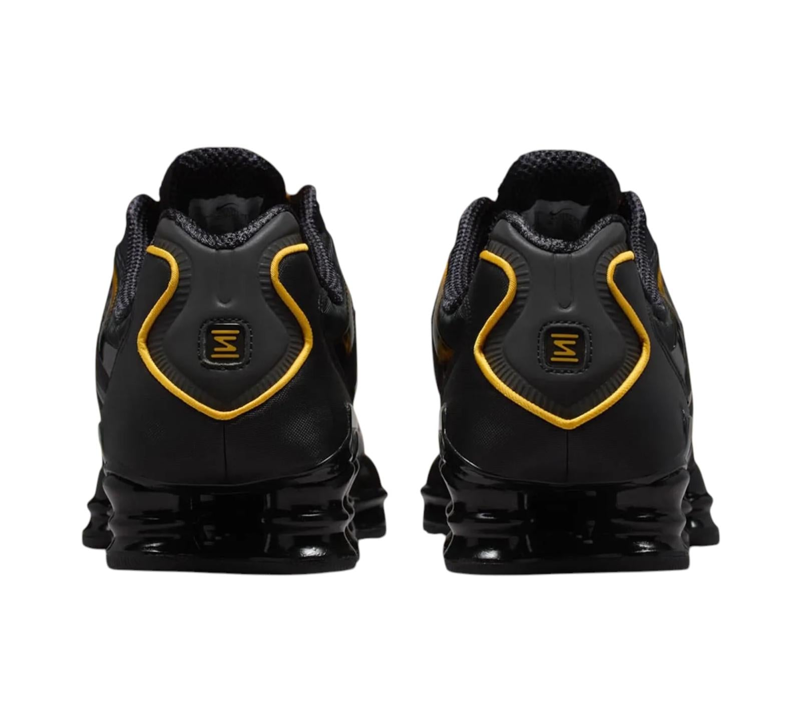 NIKE SHOX TL BLACK UNIVERSITY GOLD