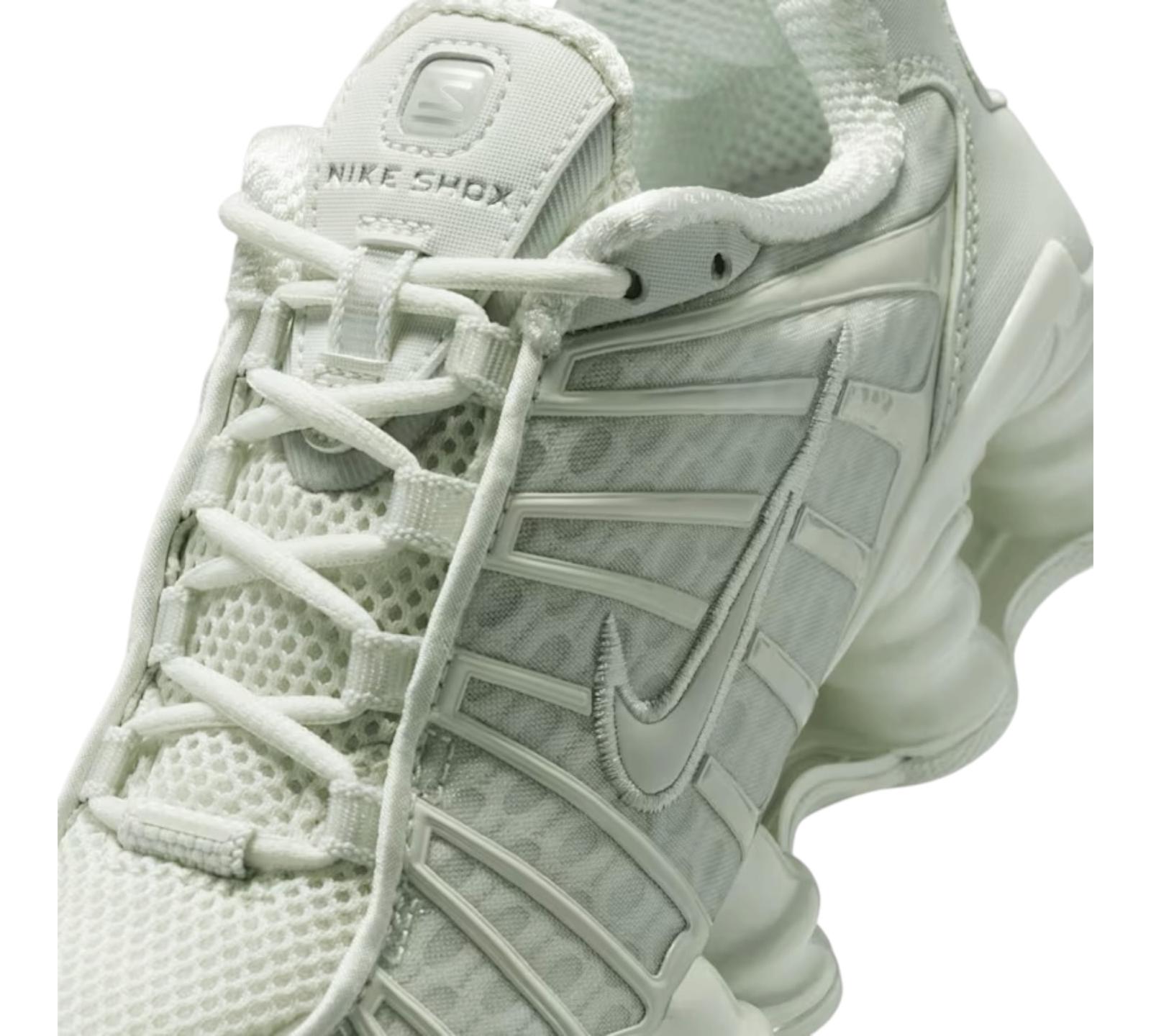 NIKE SHOX TL SPRUCE AURA LIGHT SILVER