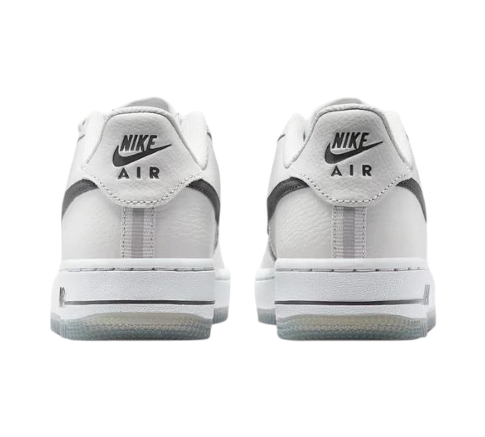 NIKE AIR FORCE 1 PHOTON DUST