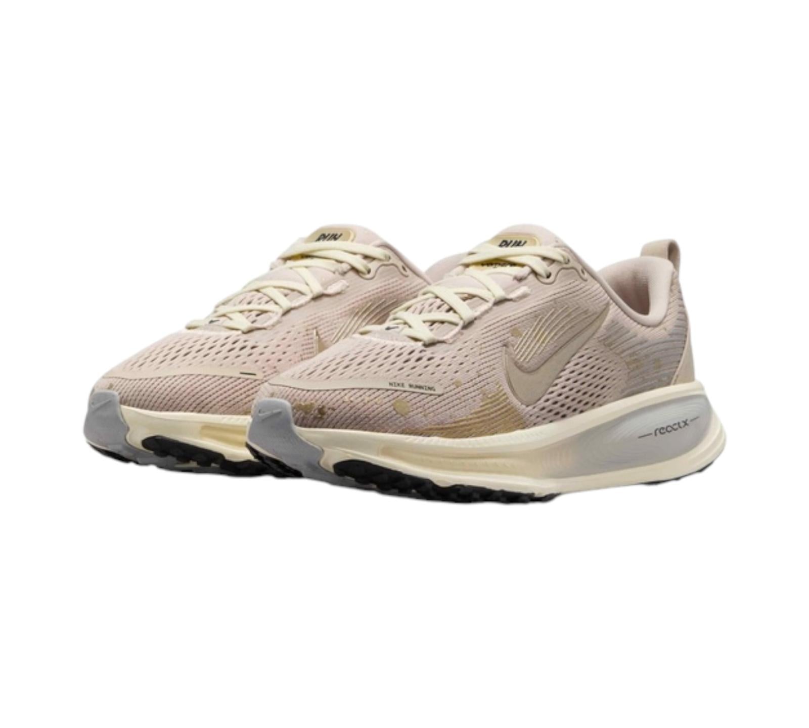 NIKE VOMERO 18 CREAM COCONUT MILK METALLIC GOLD GRAIN