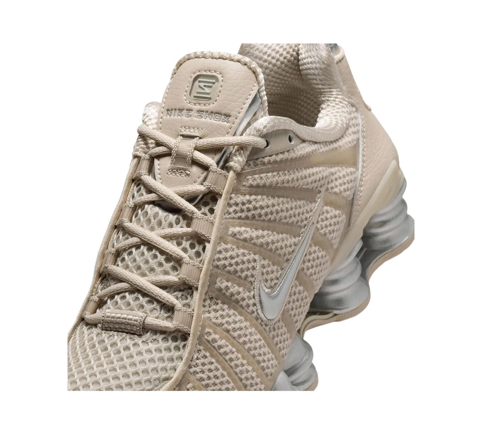 NIKE SHOX TL CREAM METALLIC SILVER