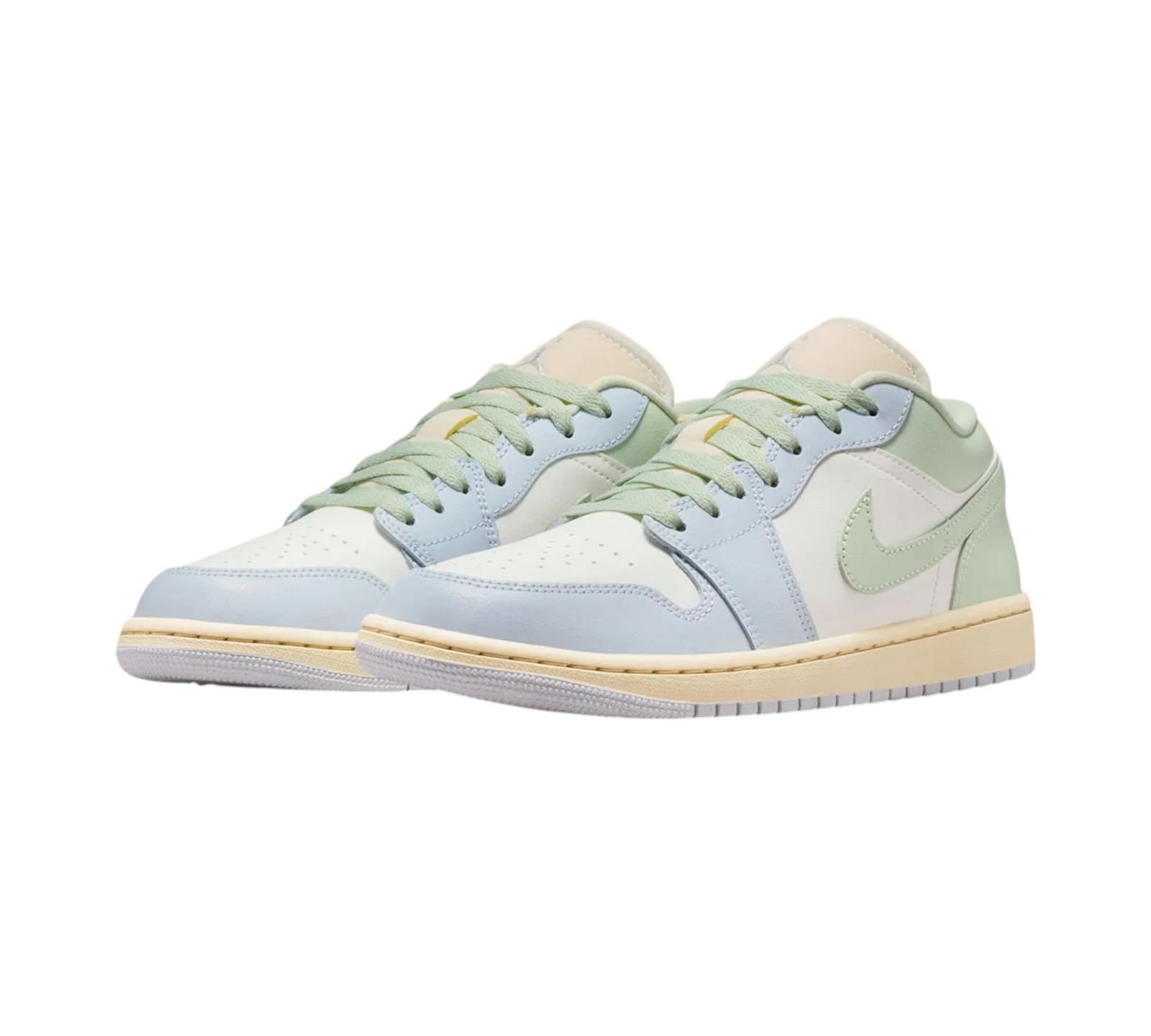 JORDAN 1 LOW JADE AURA