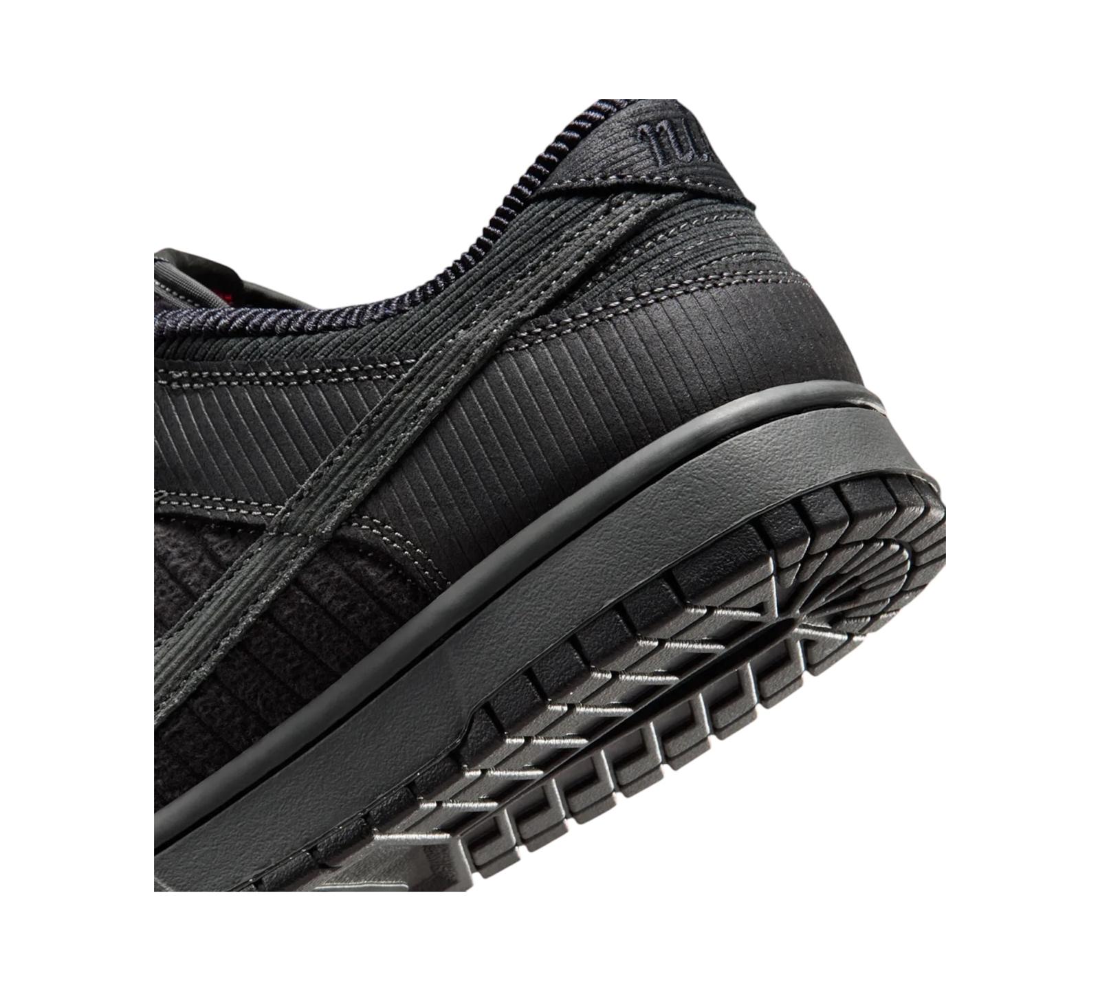 NIKE DUNK LOW RETRO PREMIUM BLACK CORDUROY