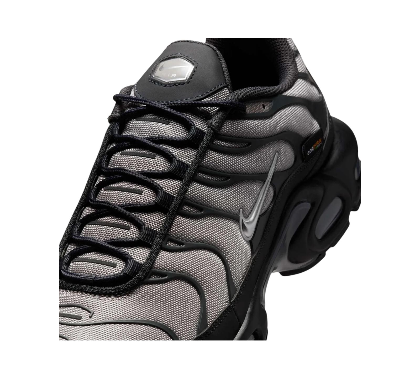 NIKE AIR MAX PLUS CORDURA DARK SMOKE GREY