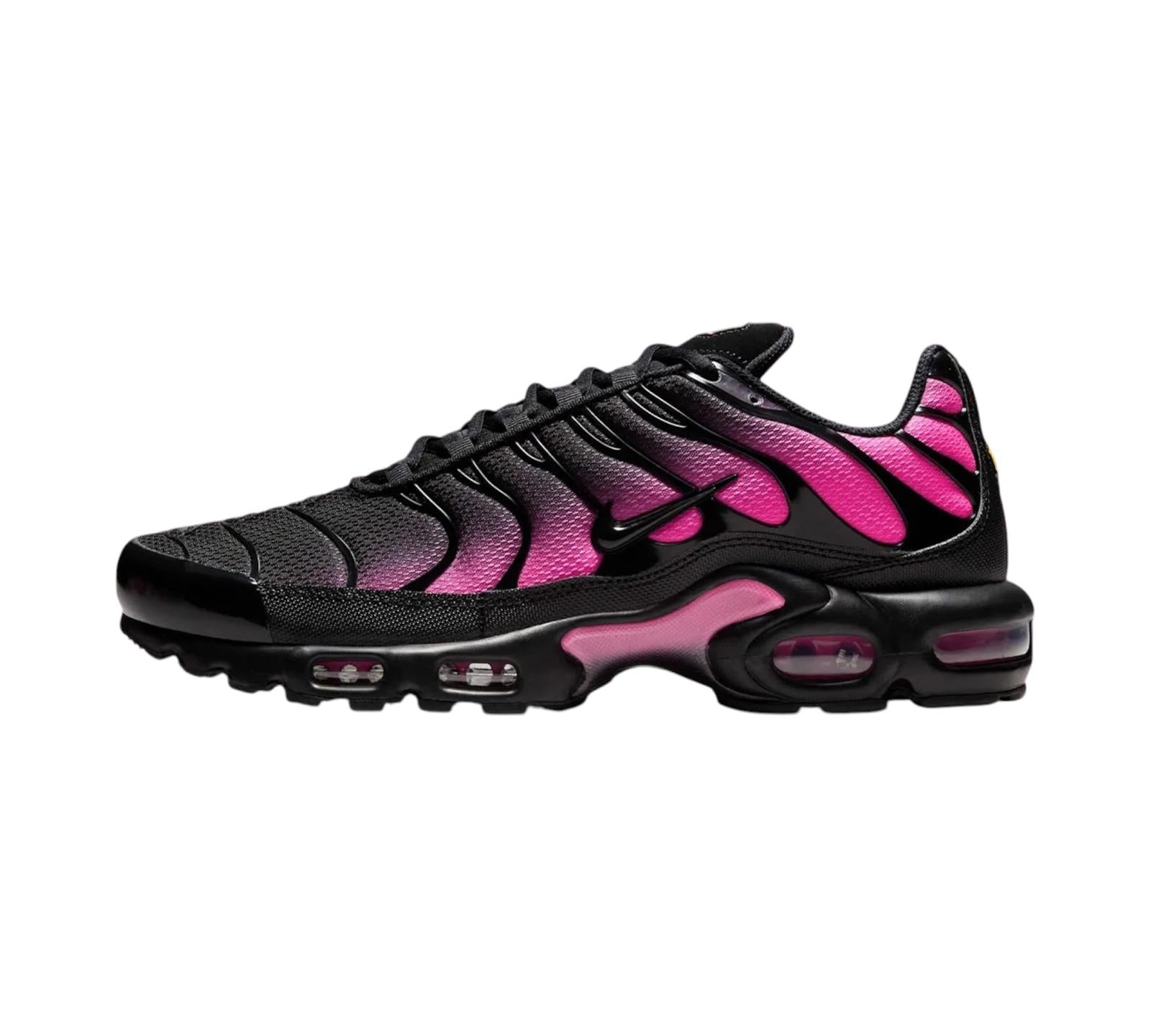 NIKE AIR MAX PLUS HYPER PINK