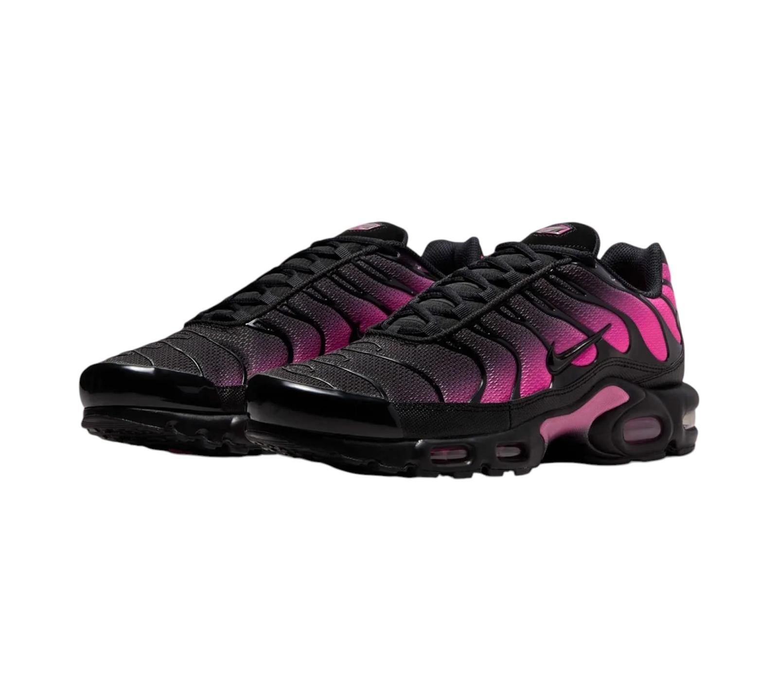 NIKE AIR MAX PLUS HYPER PINK
