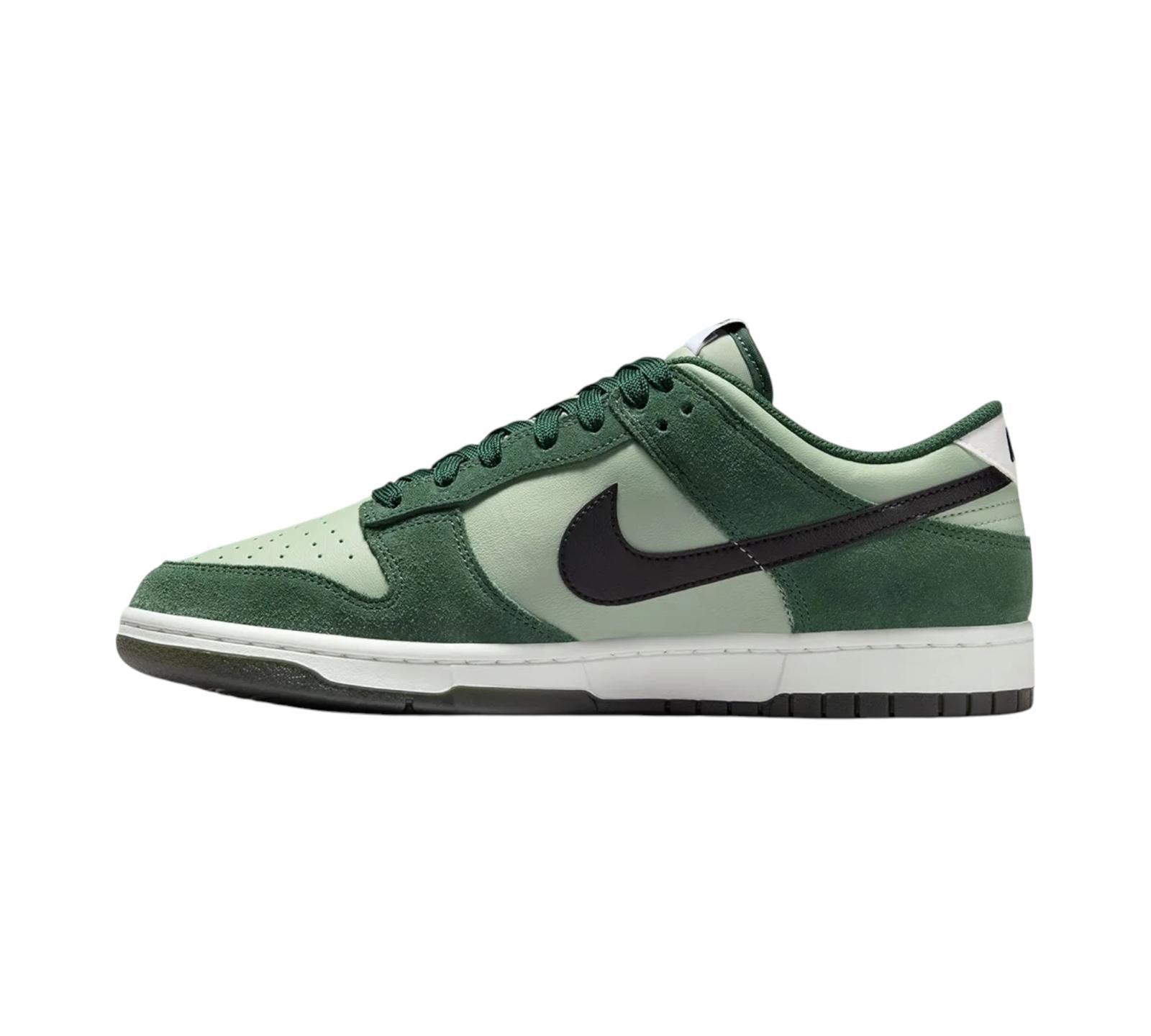 NIKE DUNK LOW JADE HORIZON