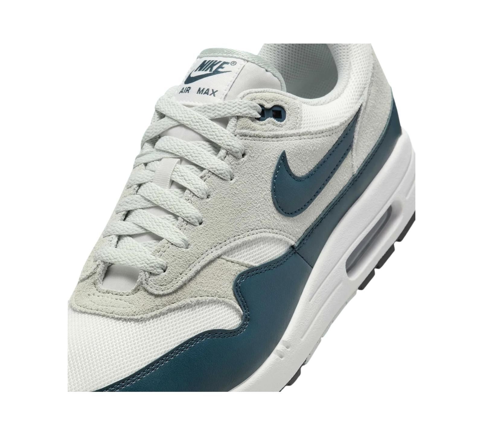 NIKE AIR MAX 1 ARMORY NAVY